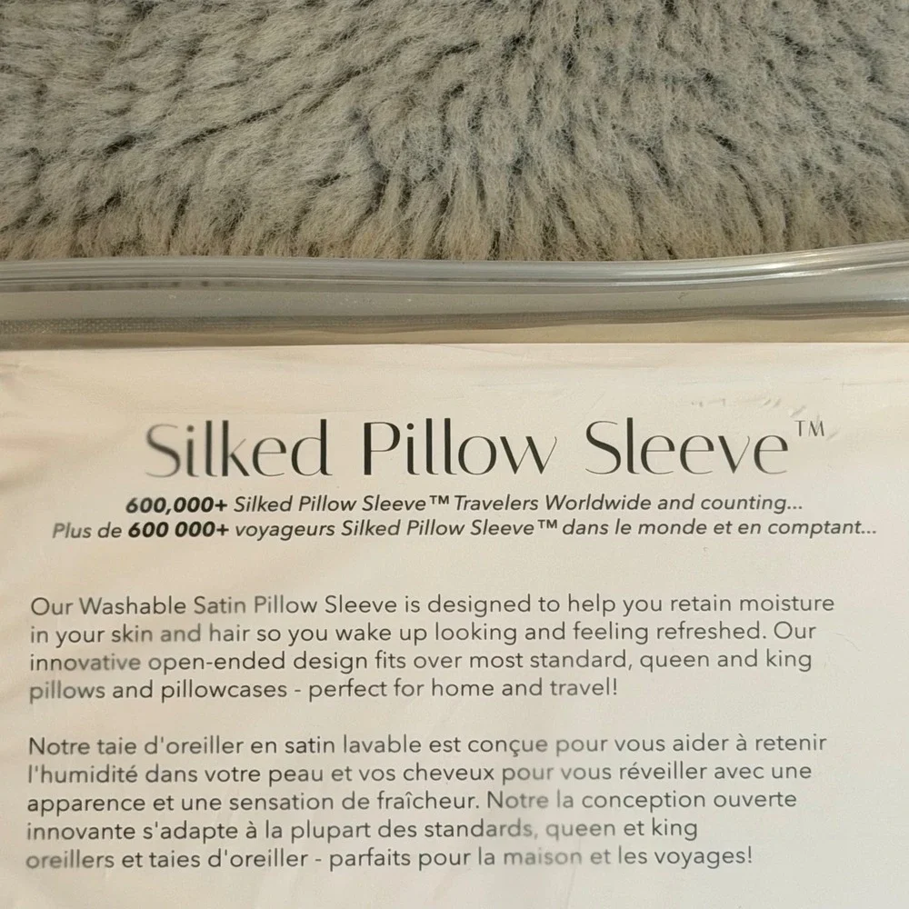 Silked‎ Satin Travel Pillow Sleeve Cream Gold Hair Skin Care FabFitFun New